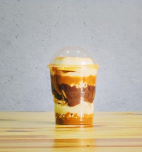 PLASTILANIA - COPO 200ML CRYSTAL BELLO C/TAMPA BOLHA - CX 16X20UN